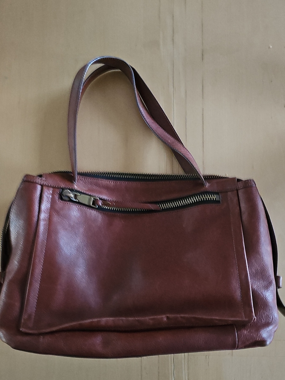 Classic Women's Leather Tote Bag in Burgundy